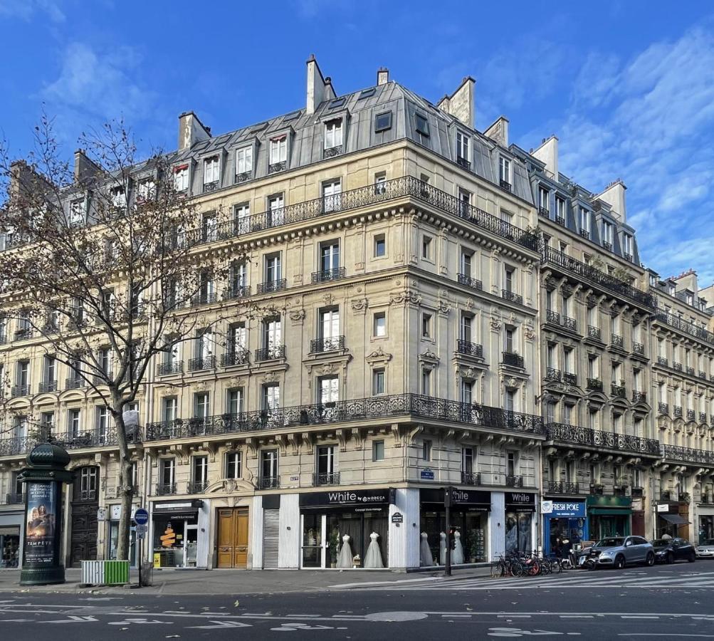 Bright And Homely 1 Bedroom Rooftop In The Marais In Appartement